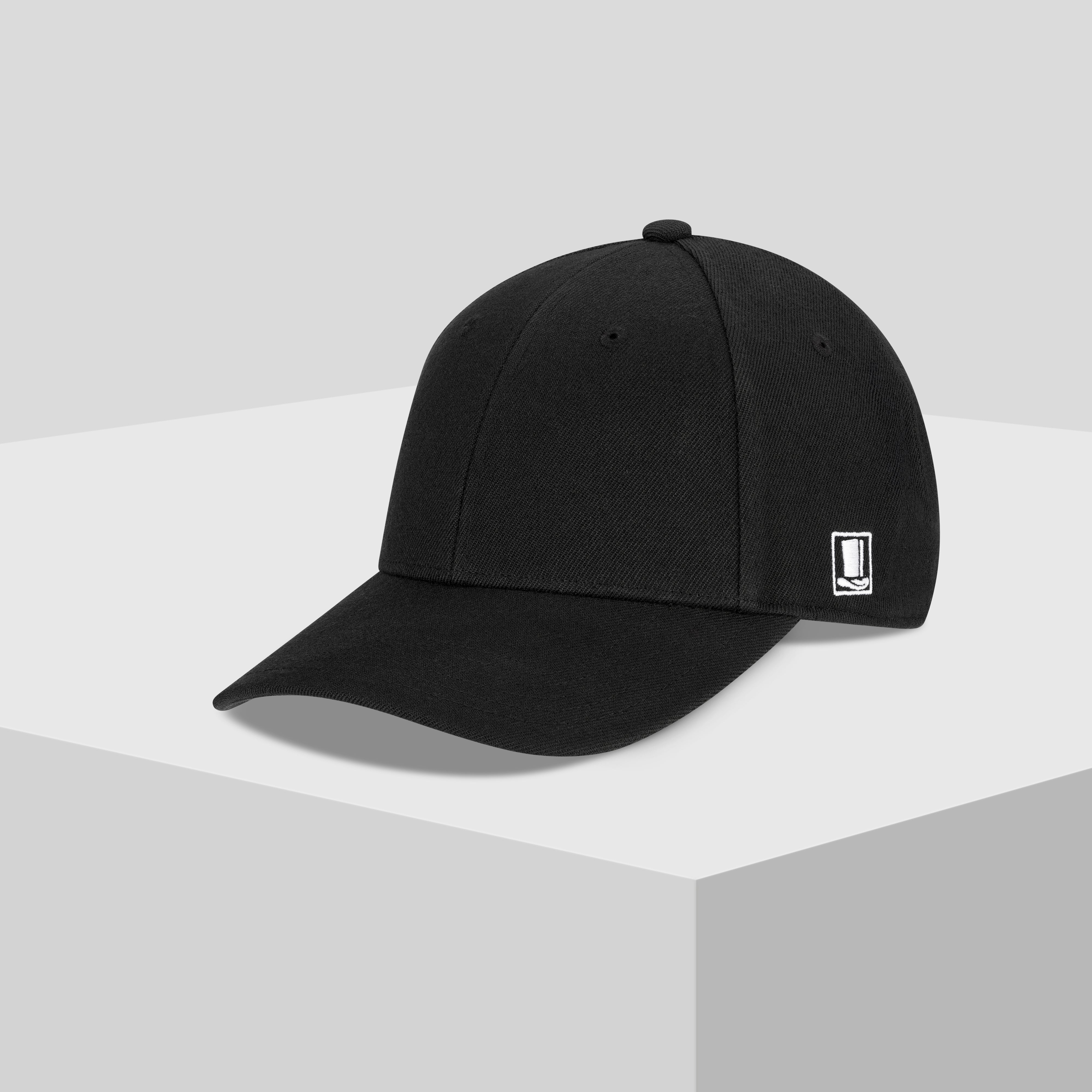 TOP HAT STRUCTURED BASIX HAT IN BLACK